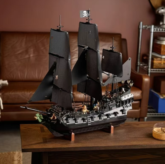 Icons Captain Jack Sparrow's Pirate Ship MOC | 64cm | 2862 Pcs