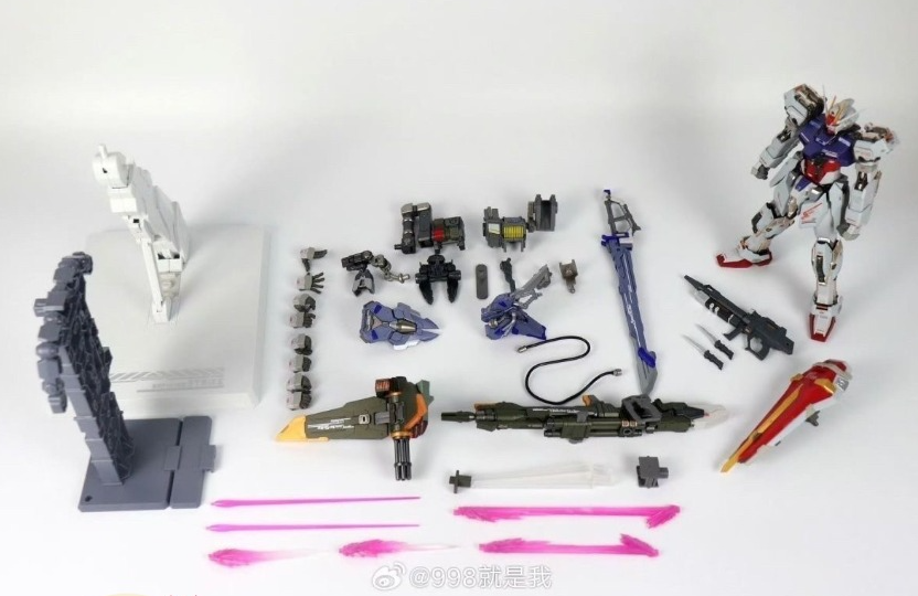 Daban 1/100 8829 Strike Gundam MB-Style Alloy | Daban | 1/100