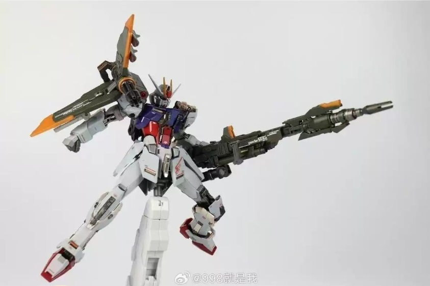 Daban 1/100 8829 Strike Gundam MB-Style Alloy | Daban | 1/100
