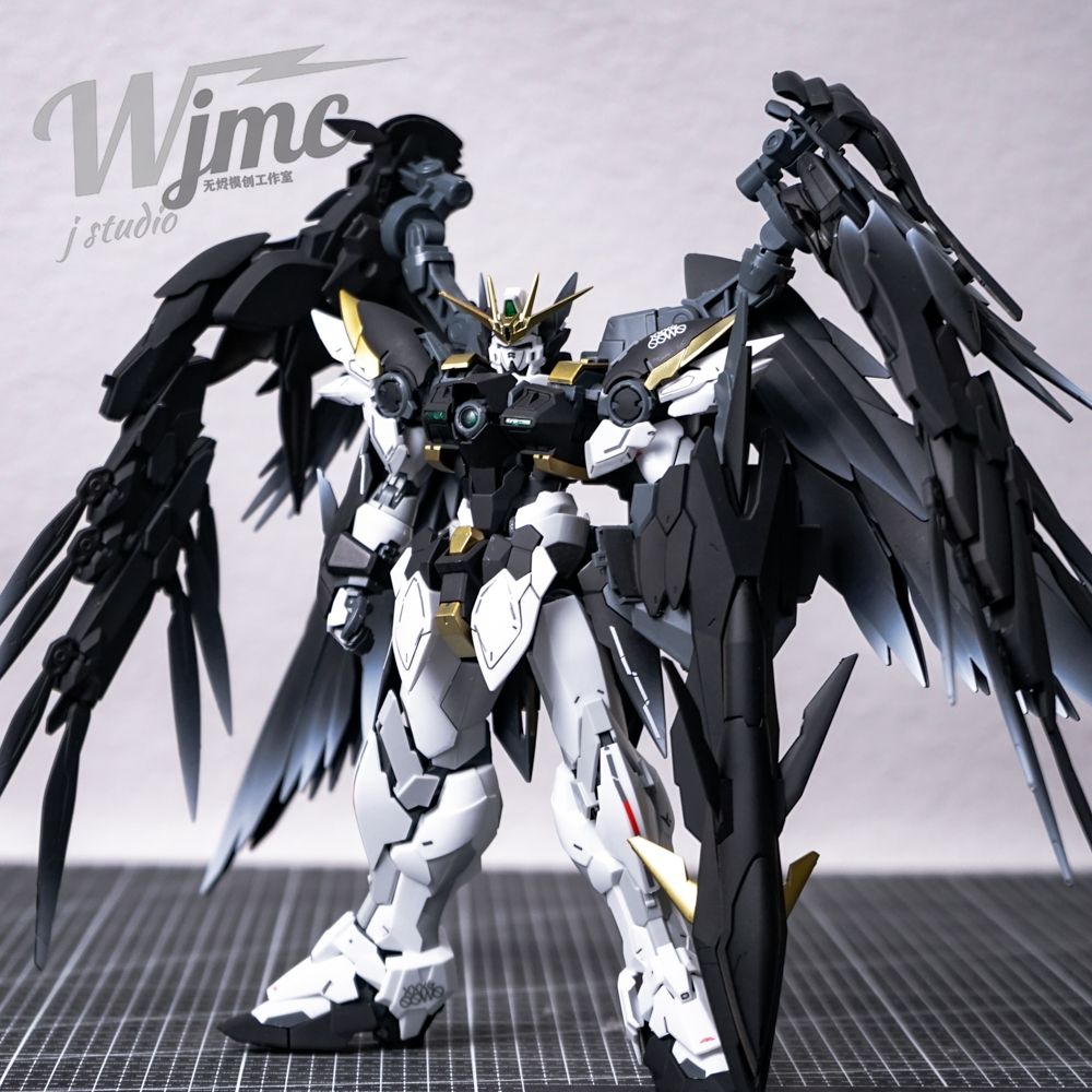 Wing Gundam Zero EW Ver.Ka "Black Angel" Custom Edition | Daban Model | 1/100 Scale Model Kit