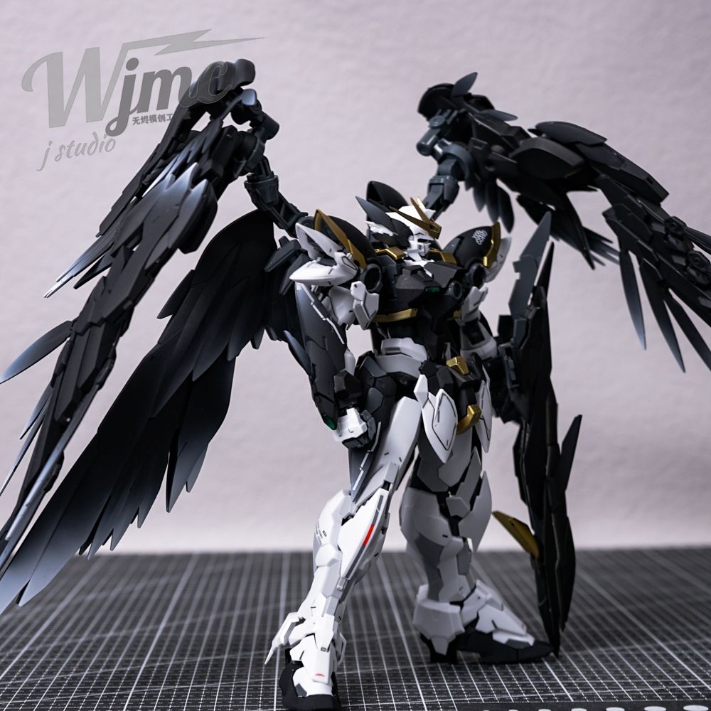 Wing Gundam Zero EW Ver.Ka "Black Angel" Custom Edition | Daban Model | 1/100 Scale Model Kit