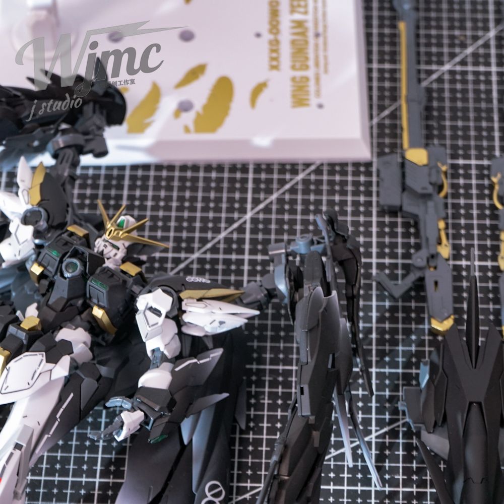 Wing Gundam Zero EW Ver.Ka "Black Angel" Custom Edition | Daban Model | 1/100 Scale Model Kit