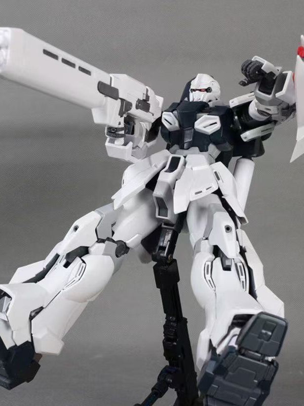 Sinanju Stein MSN-06S (6623) | Daban Model | 1/100 Scale Model Kit