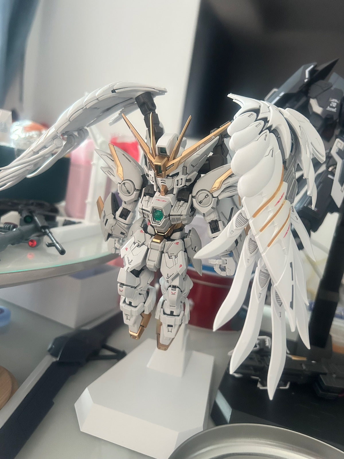 Wing Gundam Zero (Snow White Prelude) | GL Model | MGSD