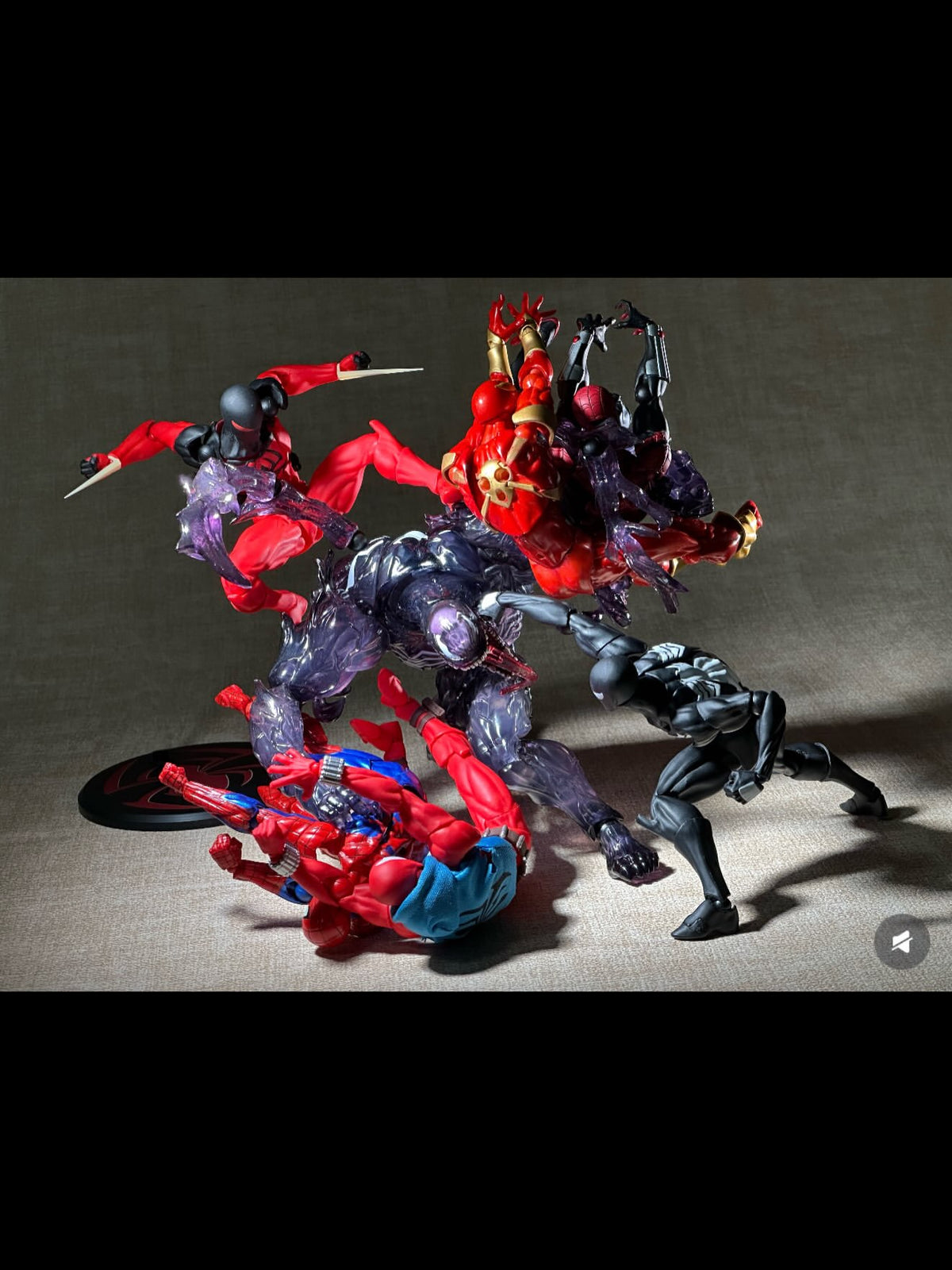 PC Toys Venom | Revoltech Rep. | Marvel