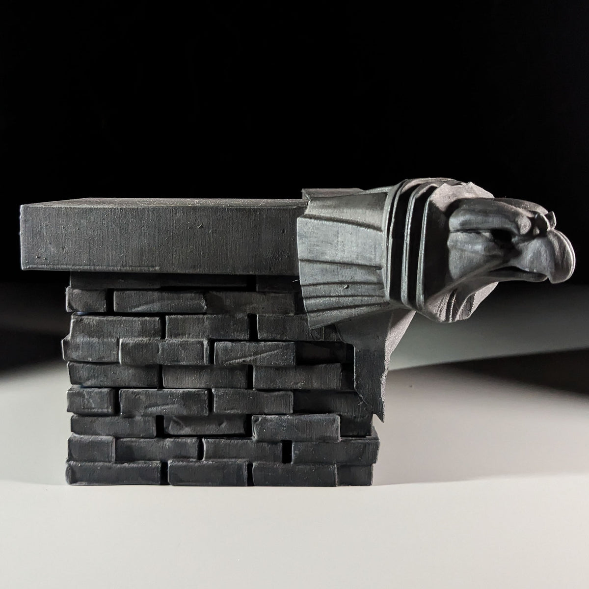 Gargoyle/Eagle Diorama Base | KKxFormahauz | 1/12 [Delivers by 20 Days]