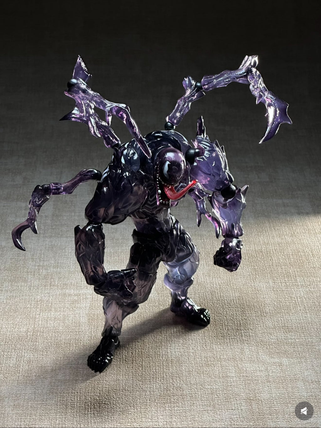 PC Toys Venom | Revoltech Rep. | Marvel