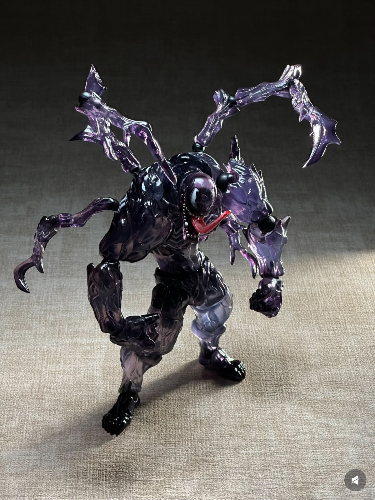 PC Toys Venom | Revoltech Rep. | Marvel