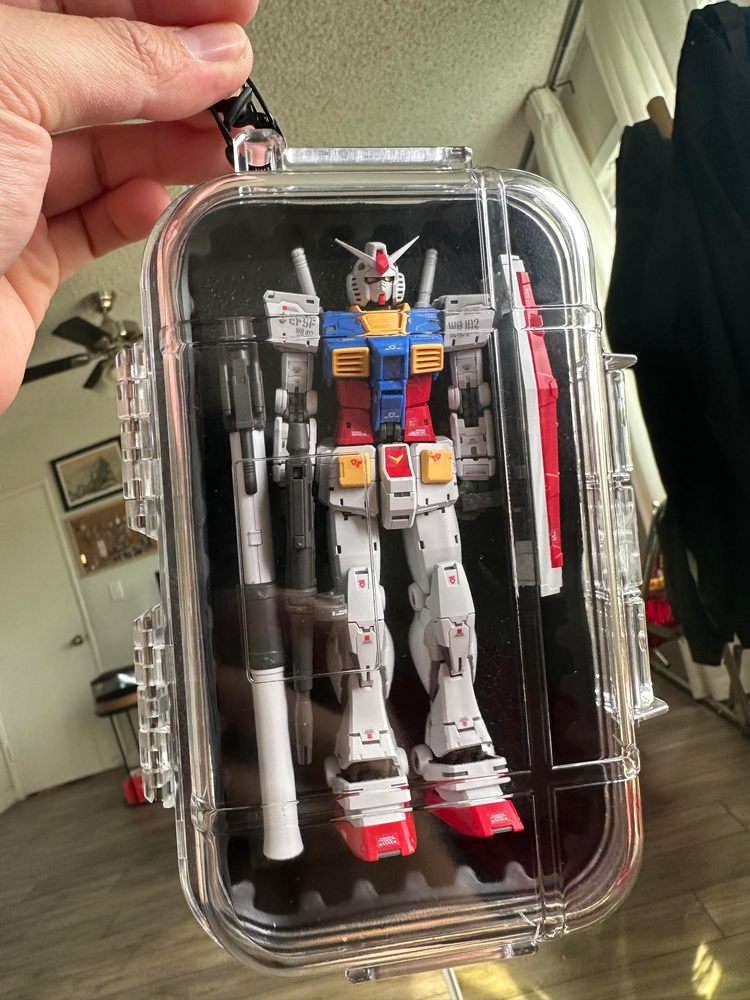 Ultimate Gundam Hangar Case: Pro Figure Display & Carry Box by Kawaii Katta