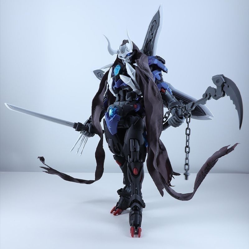 Lone Shadow (Standard Edition) | Hemoxian | 1/10 Scale Model Kit