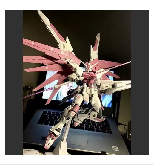 MG Freedom Gundam Ver 2.0 Sakura Pink (6650) | Daban | 1/100